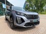 Peugeot 2008 1.2 Hybrid 136pk e-DCS6 Allure | camera , parkeersensoren voor en achter, navigatie, draadloos apple of android, adaptive cruise, 17 inch velgen