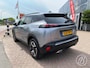 Peugeot 2008 1.2 Hybrid 136pk e-DCS6 Allure | camera , parkeersensoren voor en achter, navigatie, draadloos apple of android, adaptive cruise, 17 inch velgen