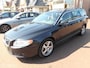 Volvo V70 2.0 D3 163PK Momentum TREKHAAK+LEER+XENON