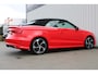 Audi A3 Cabriolet 1.8 TFSI Ambition Pro Line S | Incl. 12 maanden garantie | Automaat | Akoestische kap | 18'' LM | Cruise control | Climate control | Afneembare trekhaak | Half lederen sportstoelen | 3x S-line | 180 PK |