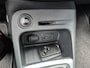 Renault Captur 0.9 TCe Intens | Trekhaak | Navigatie | Parkeersensoren | Camera | Keyless Entry en Start | Park Assist |