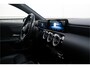 Mercedes-Benz A-klasse 250 e Luxury / SOH 93% / 19inch / Sfeer verlichting / Widescreen / Camera / Carplay /
