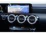 Mercedes-Benz A-klasse 250 e Luxury / SOH 93% / 19inch / Sfeer verlichting / Widescreen / Camera / Carplay /