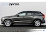 Volvo XC60 T8 Twin Engine AWD Momentum | Panoramadak | Luchtvering | Leder | Adapt. Cruise | Getint glas