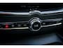 Volvo XC60 T8 Twin Engine AWD Momentum | Panoramadak | Luchtvering | Leder | Adapt. Cruise | Getint glas