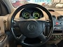 Daewoo Kalos 1.4i 5-DEURS STYLE-uitv/AIRCONDITIONING/STUURBEKRACHTIGING/VELOURS BEKLEDING/TREKHAAK/APK 06/03/2026/133.868 km NAP