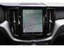 Volvo XC60 2.0 T6 Plug-in hybrid AWD Ultimate Dark | Trekhaak | Luchtvering | Head-up display | Bowers & Wilkins Audio | 360 camera | Panoramadak