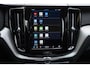 Volvo XC60 2.0 T6 Plug-in hybrid AWD Ultra Dark | Trekhaak | Harman/kardon audio | Panoramadak | 360 graden camera
