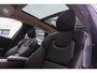 Volvo XC60 2.0 T6 Plug-in hybrid AWD Ultra Dark | Trekhaak | Harman/kardon audio | Panoramadak | 360 graden camera
