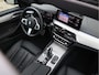 BMW 5-Serie Touring 530i High Executive M-Sport 20inch / Bernina Grau / Pano / Camera / Laser