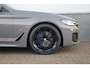 BMW 5-Serie Touring 530i High Executive M-Sport 20inch / Bernina Grau / Pano / Camera / Laser