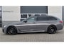 BMW 5-Serie Touring 530i High Executive M-Sport 20inch / Bernina Grau / Pano / Camera / Laser