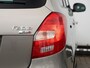 Skoda Fabia Combi 1.6-16V Ambition 105 pk Automaat | Cruise control | Climate control | Lichtmetalen Velgen