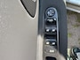 Peugeot 5008 1.6 THP Style 5p. Pano Pdc Voor En Achter Navi Mist Lampen Voor Cruise Nette Auto