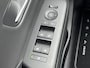 Hyundai Kona Electric Comfort Smart 65.4 kWh / Trekhaak (750Kg) / All-season banden / Navigatie / Camera / Apple Carplay/Android Auto / Stuur- en stoelverwarming