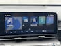 Hyundai Kona Electric Comfort Smart 65.4 kWh / Trekhaak (750Kg) / All-season banden / Navigatie / Camera / Apple Carplay/Android Auto / Stuur- en stoelverwarming