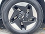 Hyundai Kona Electric Comfort Smart 65.4 kWh / Trekhaak (750Kg) / All-season banden / Navigatie / Camera / Apple Carplay/Android Auto / Stuur- en stoelverwarming