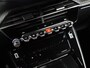 Peugeot 2008 SUV GT Hybrid 136PK Automaat | Navigatie | Achteruitrijcamera | Parkeersensoren | Sportstoelen | Full-LED Koplampen | Keyless Entry/Start | Climate Control | Adaptieve Cruise Control | 17" Lichtmetalen Velgen | Apple Carplay/Android Auto |