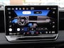 Volkswagen Tiguan R-Line-Edition 1.5 eHybrid 204 pk | Black style | 360 camera | LED Matrix | Trekhaak |