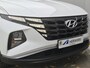 Hyundai Tucson 1.6 T-GDI PHEV Plug-in Comfort 4WD Automaat / Trekgewicht 1350 kg / Apple Carplay Android Auto / Achteruitrijcamera / Navigatie / Adaptief CC / Stoelverwarming / Climate control / Parkeersensoren achter /
