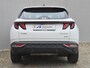 Hyundai Tucson 1.6 T-GDI PHEV Plug-in Comfort 4WD Automaat / Trekgewicht 1350 kg / Apple Carplay Android Auto / Achteruitrijcamera / Navigatie / Adaptief CC / Stoelverwarming / Climate control / Parkeersensoren achter /