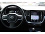 Volvo V60 B3 Aut. Hybrid *Advantage* | Trekhaak | Camera | Carplay | Cruise & Climate Control | Navigatie | Privacy | Orig. NL |
