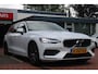 Volvo V60 B3 Aut. Hybrid *Advantage* | Trekhaak | Camera | Carplay | Cruise & Climate Control | Navigatie | Privacy | Orig. NL |