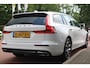 Volvo V60 B3 Aut. Hybrid *Advantage* | Trekhaak | Camera | Carplay | Cruise & Climate Control | Navigatie | Privacy | Orig. NL |