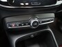 Volvo XC40 Recharge Core 70 kWh | Automaat | Apple Carplay / Android Auto | Virtual Cockpit | Achteruitrijcamera | Climate Control | Cruise Control | Bluetooth | Lichtmetalen Velgen |