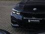 BMW 3-Serie M-Sport 19inch / SOH91% / Glazen dak / HiFi / 50 Jahre / Camera / M Performance