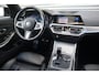 BMW 3-Serie M-Sport 19inch / SOH91% / Glazen dak / HiFi / 50 Jahre / Camera / M Performance
