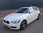 BMW 1-Serie 116i Upgrade Edition AUTOMAAT | PANORAMDAK | CRUISE CONTROL | NAVIGATIE | LEDER SPORT INTERIEUR | XENON - LED | PARKEERSENSOREN |AIRCO/ECC