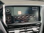 Peugeot 2008 1.2 PureTech Blue Lion Airco | Cruise Control | Carplay | DAB | Navi | PDC Achter | Pano |