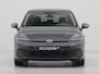 Volkswagen Golf 1.5 TSI 130pk first Navigatie Stoelverwarming Acc 18'' velgen 211