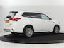Mitsubishi Outlander 2.4 PHEV Intense+ | Schuifdak | Stoelverwarming | Leder/Alcantara | Camera | Carplay | Keyless | Stuurverwarming | Full LED | Climate control | Cruise control | Plug In
