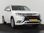 Mitsubishi Outlander 2.4 PHEV Intense+ | Schuifdak | Stoelverwarming | Leder/Alcantara | Camera | Carplay | Keyless | Stuurverwarming | Full LED | Climate control | Cruise control | Plug In