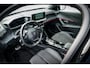 Peugeot e-2008 EV GT 50 kWh | 28.500 kilometer | 3 Fase | Camera | LED | Carplay | Stoelverwarming | Org. NL | Adapt. cruise