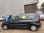 Dacia Logan MCV 1.6-16V Lauréate,Dealeronderhouden,Airco,Elektrischpakket,Trekhaak,Stuurbekrachting,Dakrail,Apk 10-01-2026,Inclusief Winterbanden