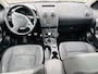 Nissan Qashqai 2.0 360 4WD|Pano dak|Camera|Trekhaak|Parelmoer