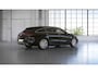 Mercedes-Benz CLA Shooting Brake 180 Luxury | Panoramadak | Distronic | Getint glas | Stoelverwarming |