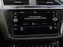 Volkswagen Tiguan 1.5 TSI Comfortline Business 130 pk | LED | Wegkl. Trekhaak | Stoelverwarming | Spiegelpakket | Adaptieve cruise control | 18 inch Velgen