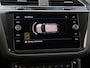 Volkswagen Tiguan 1.5 TSI Comfortline Business 130 pk | LED | Wegkl. Trekhaak | Stoelverwarming | Spiegelpakket | Adaptieve cruise control | 18 inch Velgen