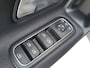 Mercedes-Benz CLA Shooting Brake 180 Business Line | Trekhaak | Stoelverwarming | Navigatie | Camera | Parkeersensoren voor en achter | Apple Carplay / Android Auto |
