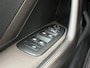 Peugeot 2008 1.6 VTi Féline - Navigatie - Trekhaak - Panoramadak - Climate Controle