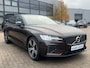 Volvo V60 2.0 T6 Recharge 340 pk AWD R-Design Navigatie Standkachel Camera Carplay Stoelverwarming V + A Led koplampen Blis  Pilot Assist Dab BTW Maple Brown Metallic Uniek