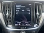 Volvo V60 2.0 T6 Recharge 340 pk AWD R-Design Navigatie Standkachel Camera Carplay Stoelverwarming V + A Led koplampen Blis  Pilot Assist Dab BTW Maple Brown Metallic Uniek