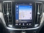 Volvo V60 2.0 T6 Recharge 340 pk AWD R-Design Navigatie Standkachel Camera Carplay Stoelverwarming V + A Led koplampen Blis  Pilot Assist Dab BTW Maple Brown Metallic Uniek