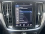 Volvo V60 2.0 T6 Recharge 340 pk AWD R-Design Navigatie Standkachel Camera Carplay Stoelverwarming V + A Led koplampen Blis  Pilot Assist Dab BTW Maple Brown Metallic Uniek