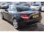 Mercedes-Benz SLK 200 K. Elektrische cabrio kap, Stoel- nekverwarming, Cruise control, Lederen interieur
