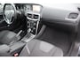 Volvo V40 1.5 T2 Edition+ (NL auto), Navigatie, Panoramadak, Camera, Cruise control, Harman/Kardon soundsystem, Stoelverwarming